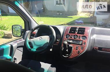 Вантажопасажирський фургон Mercedes-Benz Vito 2001 в 