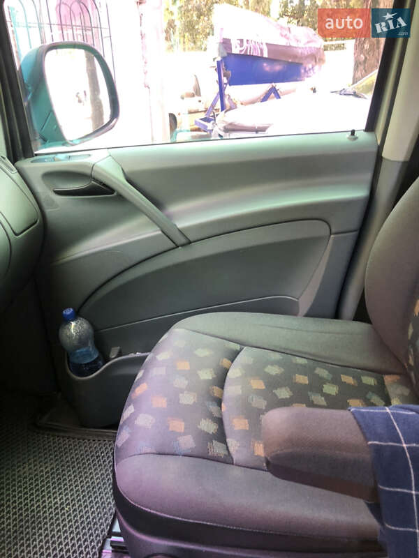Мінівен Mercedes-Benz Vito 2008 в Одесі фото 8 Мінівен Mercedes-Benz Vito 2008 в Одесі