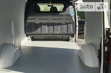 Вантажопасажирський фургон Mercedes-Benz Vito 2016 в 