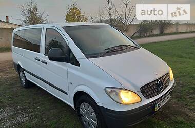 Грузопассажирский фургон Mercedes-Benz Vito 2004 в Виннице