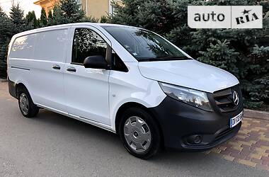 Грузопассажирский фургон Mercedes-Benz Vito 2015 в Киеве