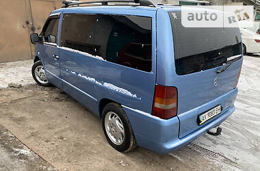 Грузопассажирский фургон Mercedes-Benz Vito 2001 в Харькове