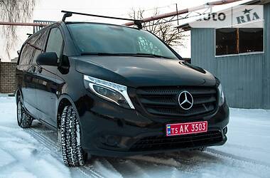 Грузопассажирский фургон Mercedes-Benz Vito 2017 в Бердичеве