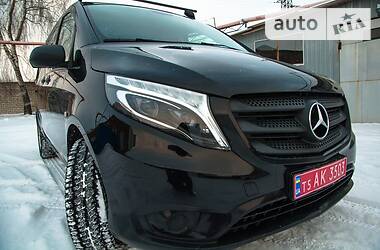 Грузопассажирский фургон Mercedes-Benz Vito 2017 в Бердичеве