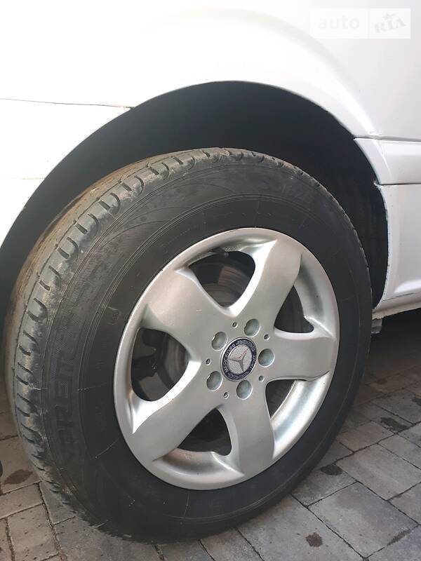 Минивэн Mercedes-Benz Vito 2012 в Иваничах