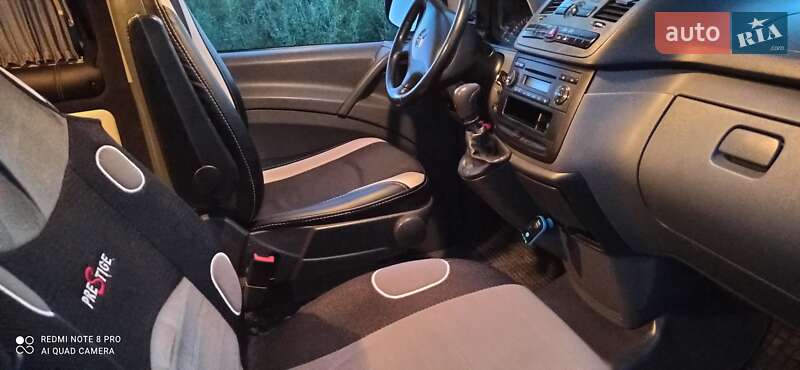 Минивэн Mercedes-Benz Vito 2006 в Черновцах