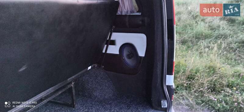 Минивэн Mercedes-Benz Vito 2006 в Черновцах