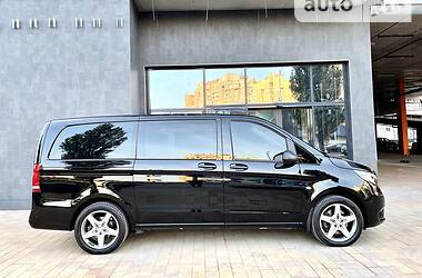 Мінівен Mercedes-Benz Vito 2020 в 