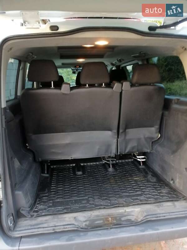 Минивэн Mercedes-Benz Vito 2010 в Сваляве