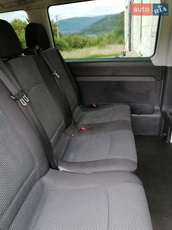 Минивэн Mercedes-Benz Vito 2010 в Сваляве