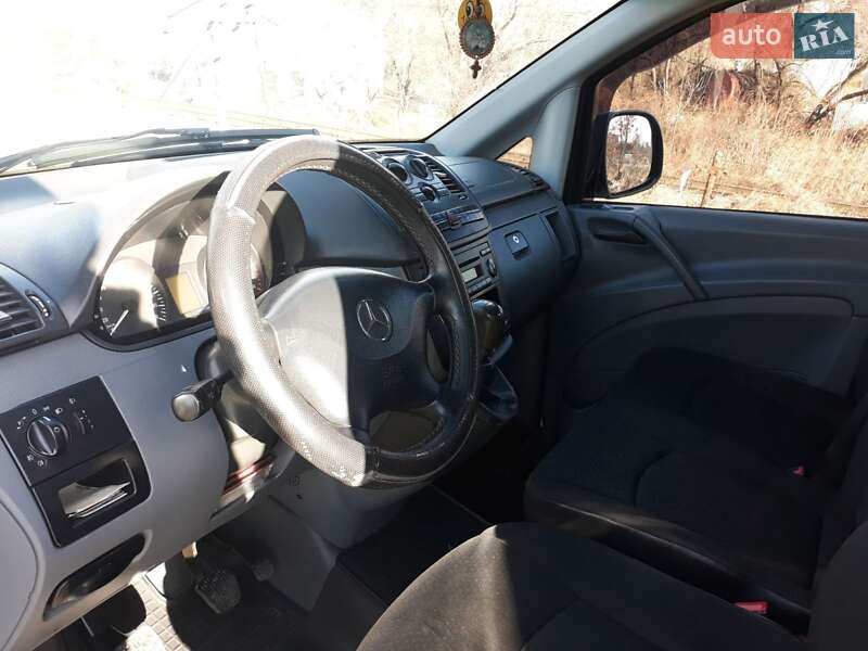 Минивэн Mercedes-Benz Vito 2007 в Черновцах