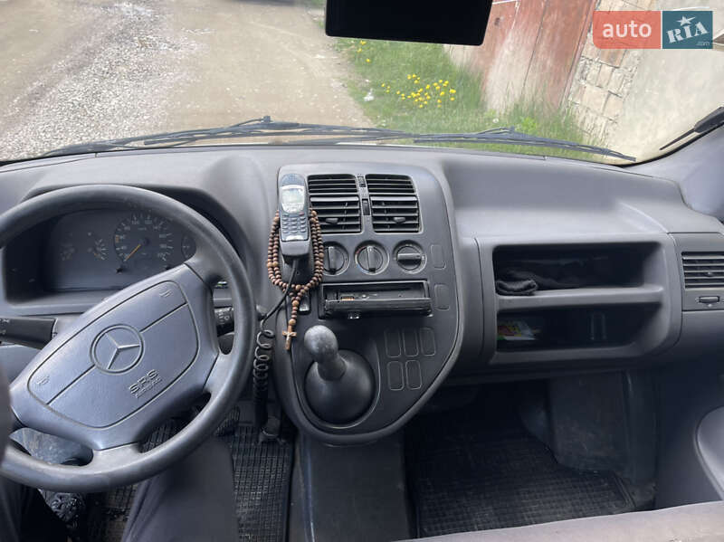 Минивэн Mercedes-Benz Vito 1998 в Черновцах