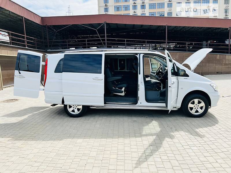 Позашляховик / Кросовер Mercedes-Benz Vito 2011 в Одесі