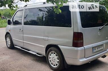 Мінівен Mercedes-Benz Vito 2001 в 