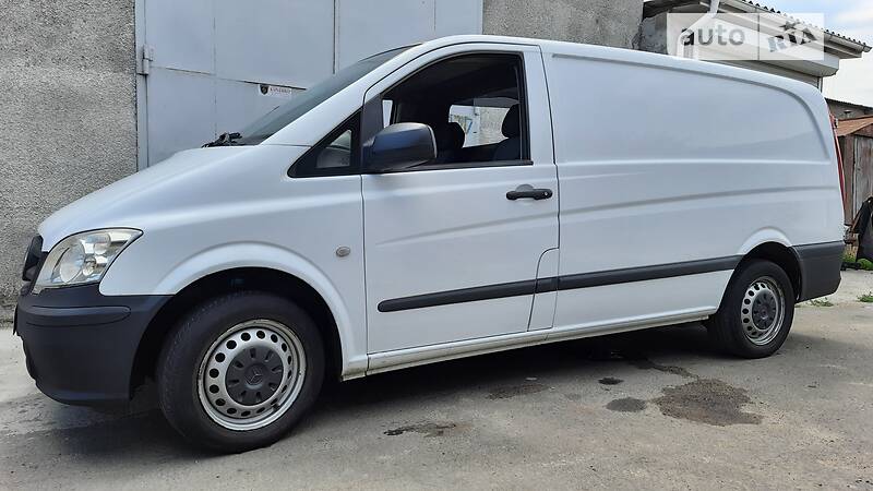 Mercedes-Benz Vito 2012