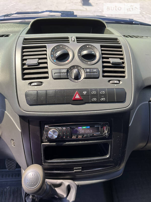Грузовой фургон Mercedes-Benz Vito 2012 в Запорожье