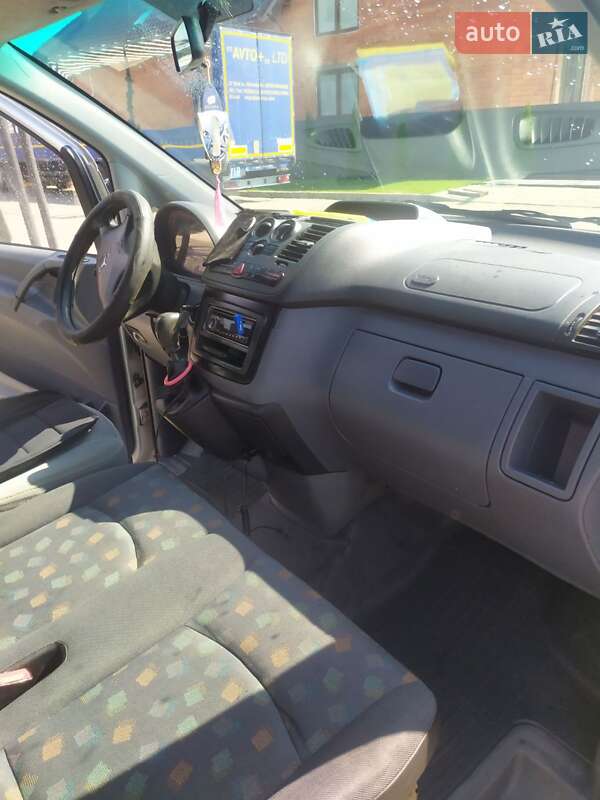 Минивэн Mercedes-Benz Vito 2005 в Виноградове