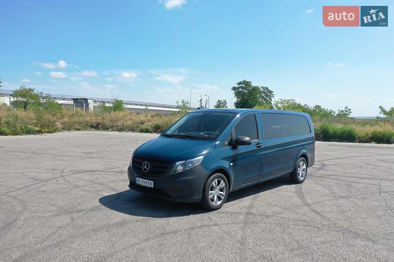 Мінівен Mercedes-Benz Vito 2015 в Дніпрі