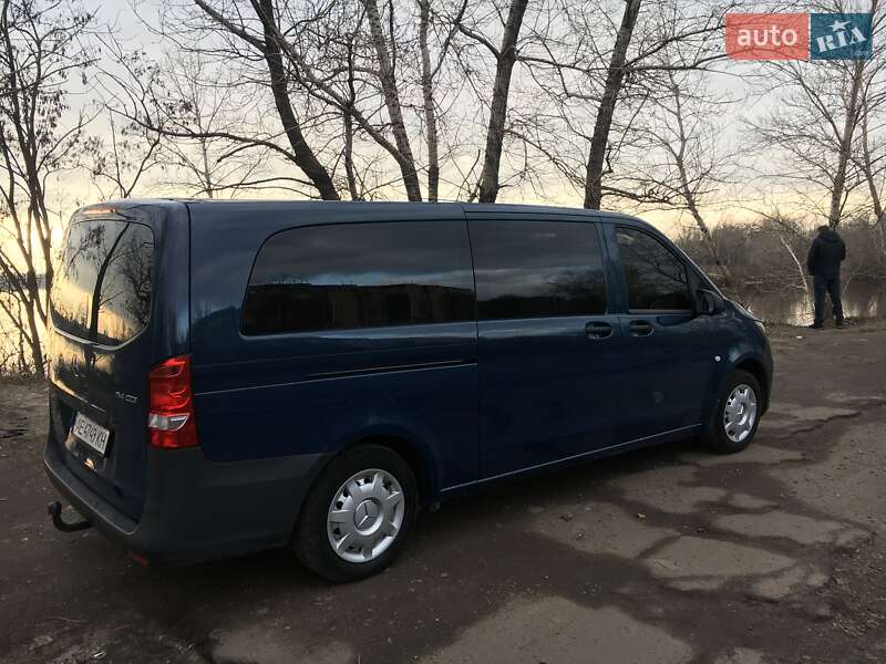 Мінівен Mercedes-Benz Vito 2015 в Дніпрі