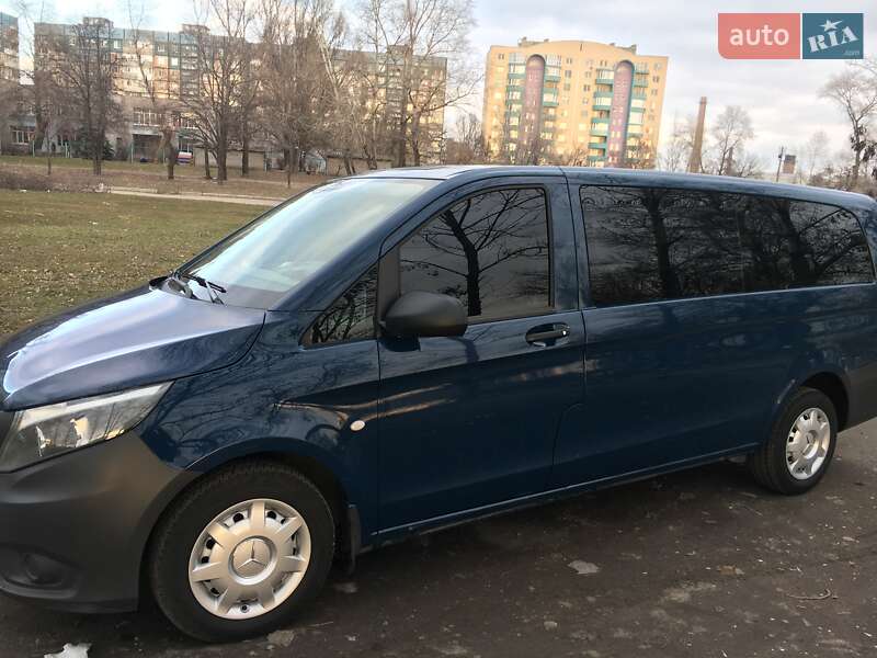 Мінівен Mercedes-Benz Vito 2015 в Дніпрі