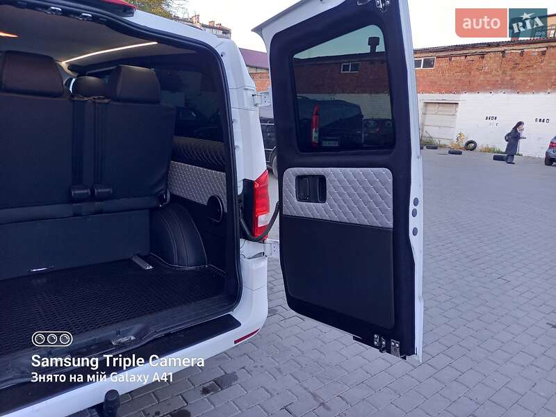 Минивэн Mercedes-Benz Vito 2018 в Черновцах