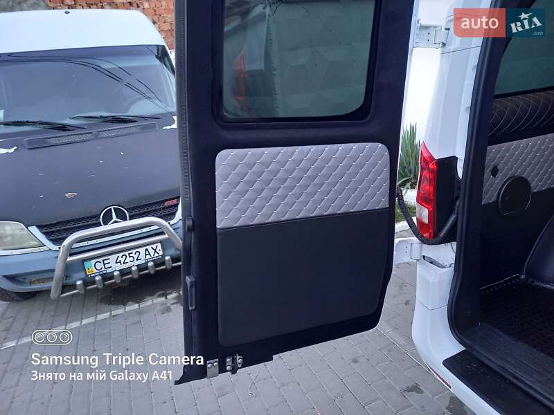 Минивэн Mercedes-Benz Vito 2018 в Черновцах