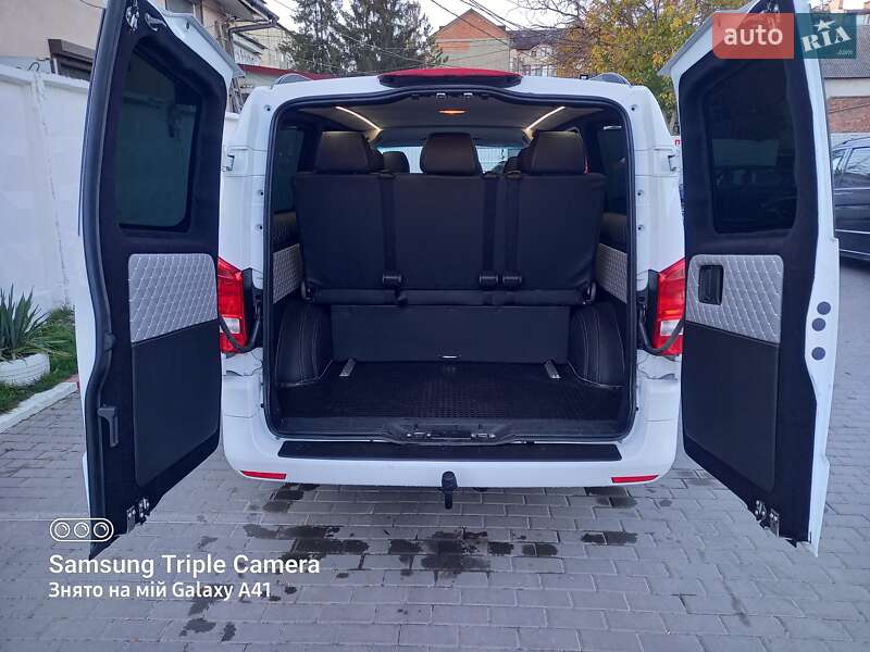 Минивэн Mercedes-Benz Vito 2018 в Черновцах