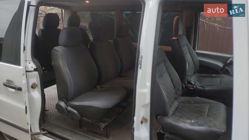 Минивэн Mercedes-Benz Vito 2002 в Сарнах фото 7 Минивэн Mercedes-Benz Vito 2002 в Сарнах