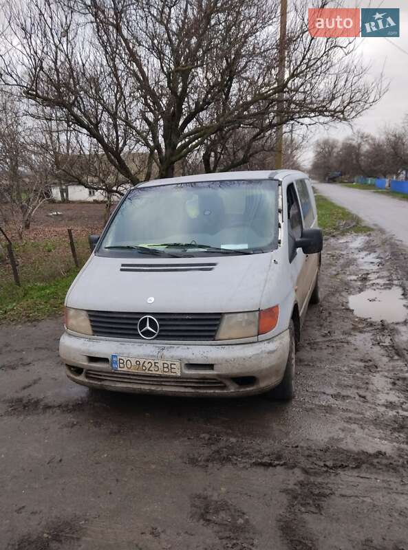 Минивэн Mercedes-Benz Vito 2000 в Покровском