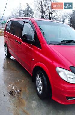 Минивэн Mercedes-Benz Vito 2005 в Сторожинце