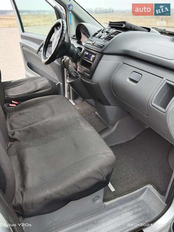 Мінівен Mercedes-Benz Vito 2010 в Котельві