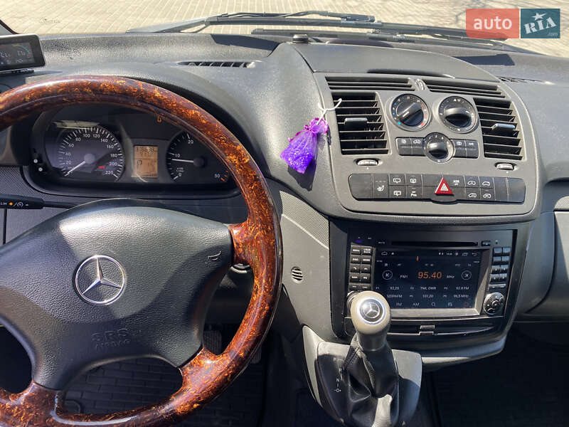 Мінівен Mercedes-Benz Vito 2011 в Ізмаїлі