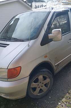 Минивэн Mercedes-Benz Vito 2000 в Вижнице