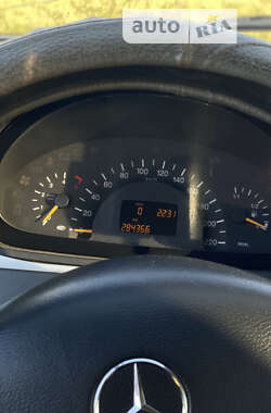 Минивэн Mercedes-Benz Vito 2006 в 