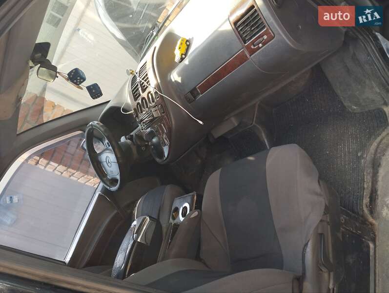 Мінівен Mercedes-Benz Vito 1998 в Вінниці