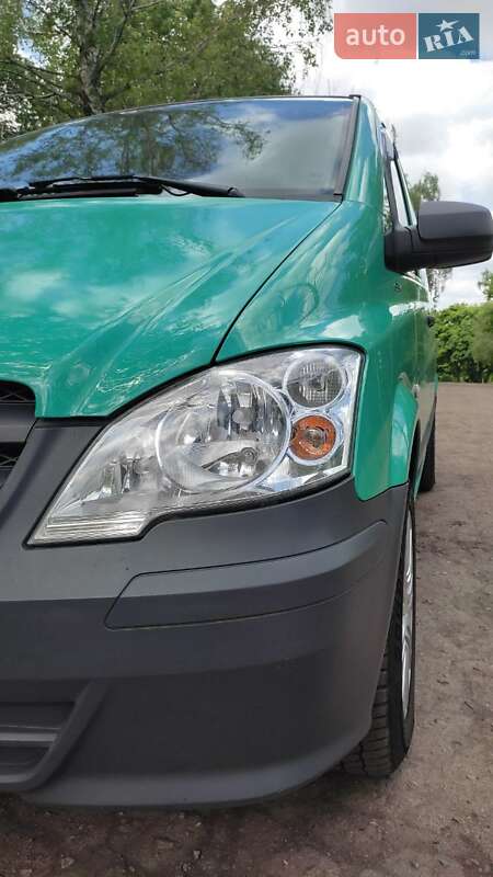 Минивэн Mercedes-Benz Vito 2012 в Лозовой
