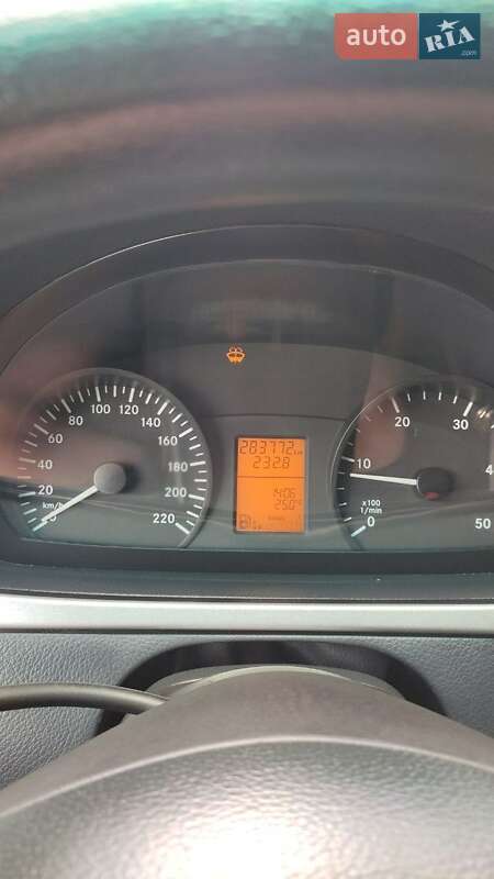 Минивэн Mercedes-Benz Vito 2012 в Лозовой