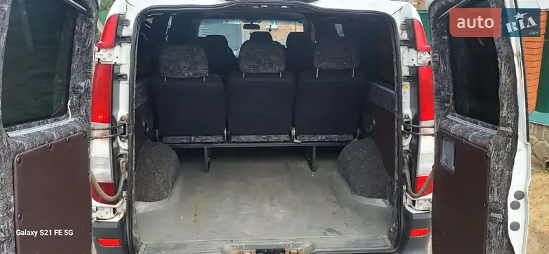 Минивэн Mercedes-Benz Vito 2004 в 