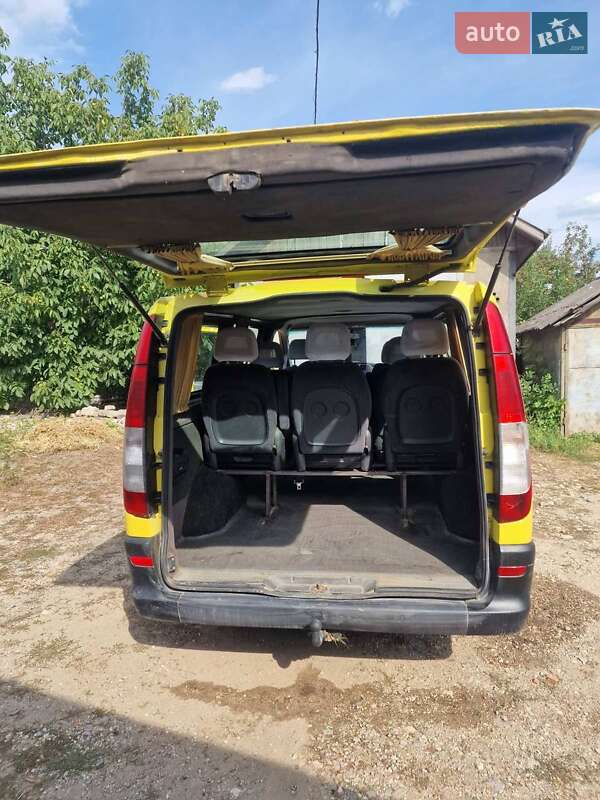 Минивэн Mercedes-Benz Vito 2005 в Кельменцах