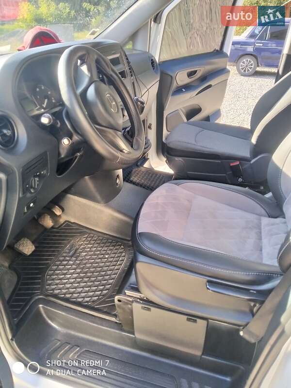 Мінівен Mercedes-Benz Vito 2016 в Хмельницькому