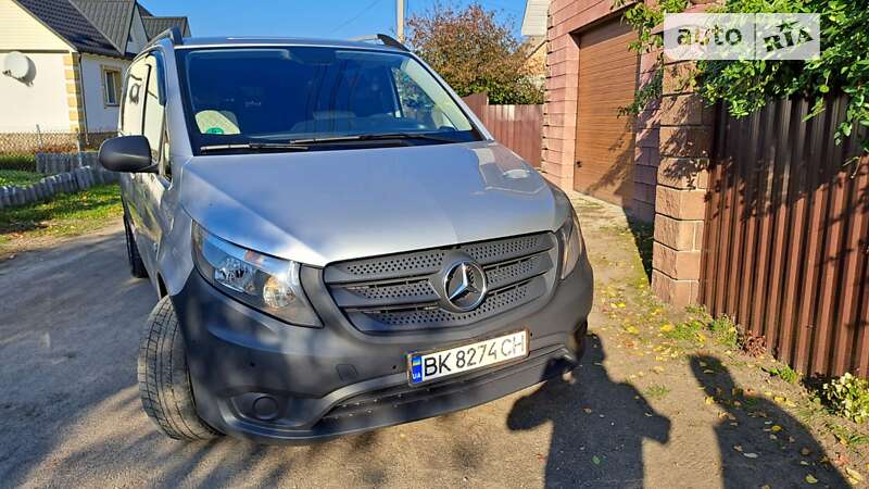 Mercedes-Benz Vito 2015