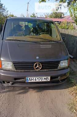 Минивэн Mercedes-Benz Vito 2000 в Мирнограде