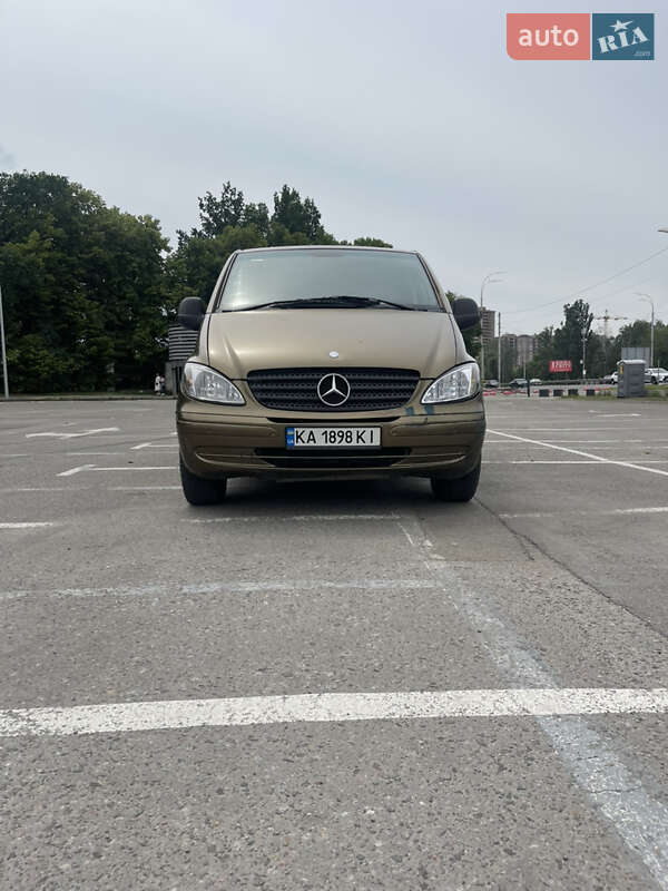 Mercedes-Benz Vito 2005