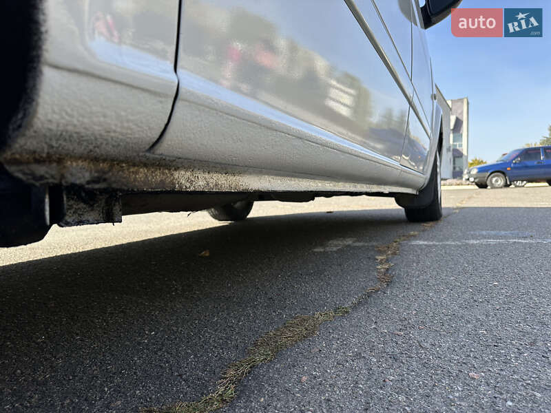 Минивэн Mercedes-Benz Vito 2006 в Южноукраинске