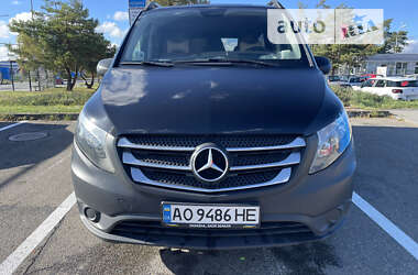 Минивэн Mercedes-Benz Vito 2015 в Сваляве