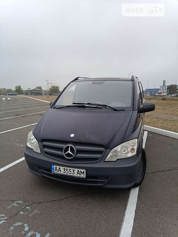 Mercedes-Benz Vito 2011