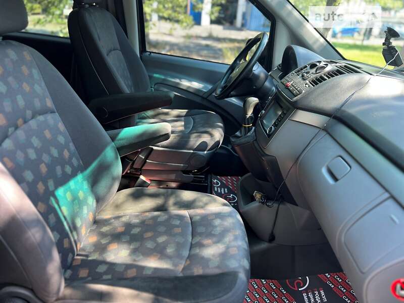 Минивэн Mercedes-Benz Vito 2009 в Киеве