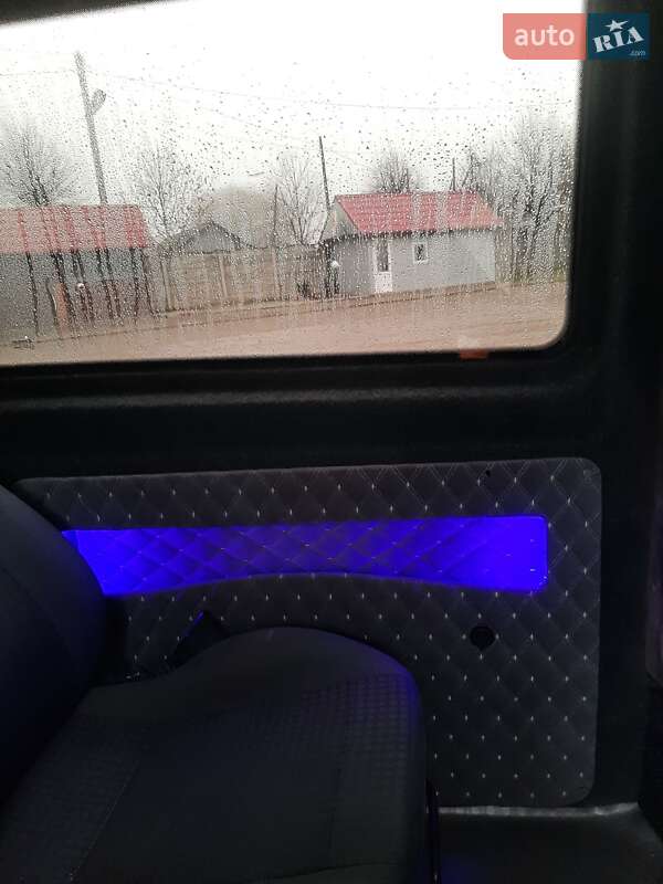 Минивэн Mercedes-Benz Vito 2007 в Черновцах