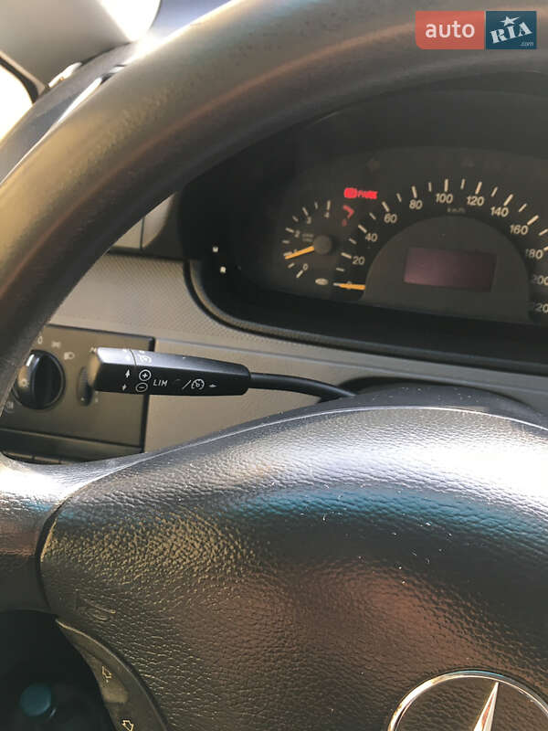 Минивэн Mercedes-Benz Vito 2005 в Черновцах