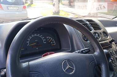 Минивэн Mercedes-Benz Vito 2000 в Светловодске